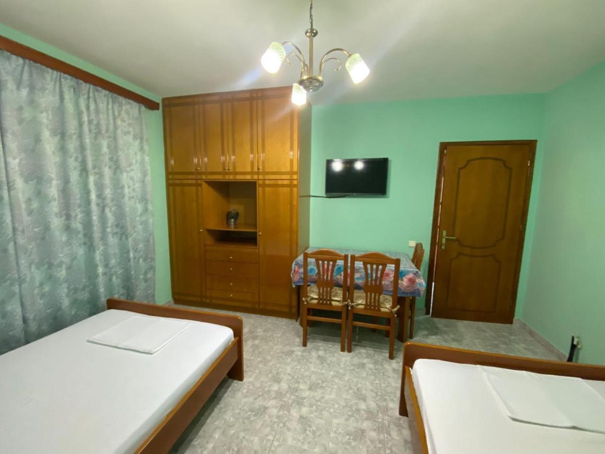 Apartamento Lovely 2 Bedroom Unit With Garden View Center Sarandë